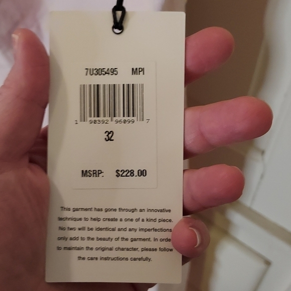 7 For All Mankind High Waist Straight Leg Cropped - Picture 11 of 15